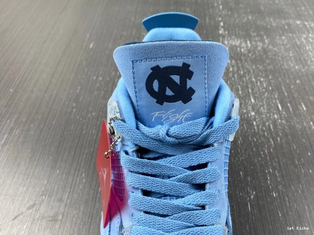 1st Kicks Shoes Jordan HO12MNJDLS247 (PE) Retro UNC 4 0817